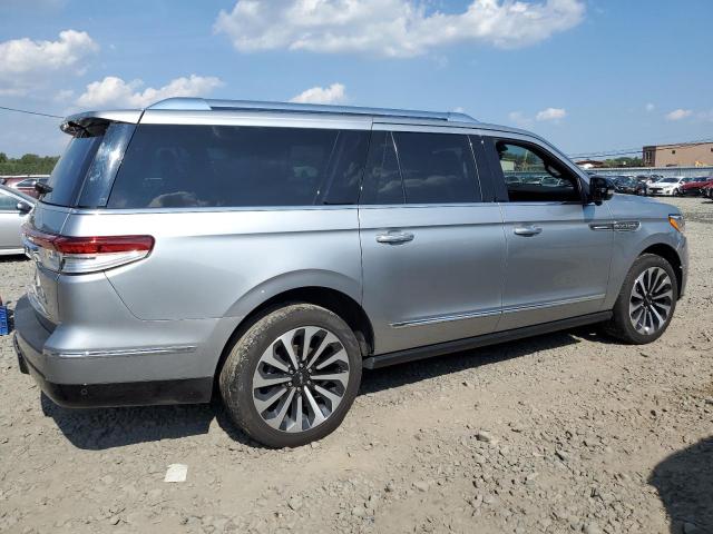 67707284-2023-lincoln-navigator_3