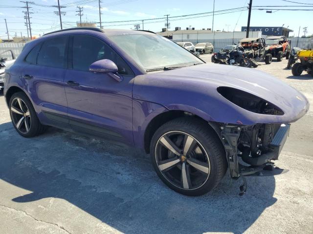 67775754-2023-porsche-macan-base_4