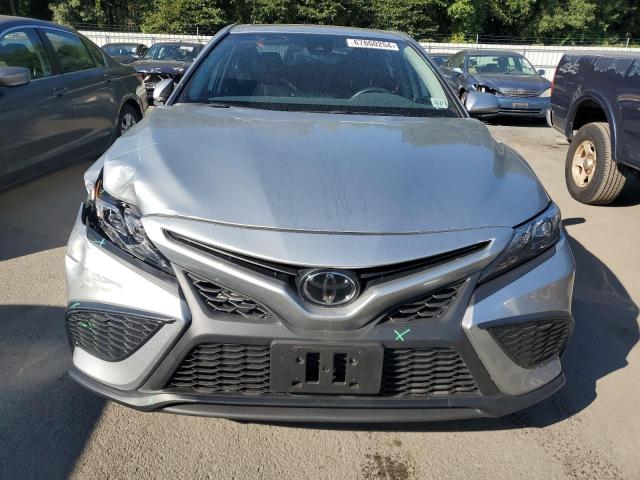 67860254-2023-toyota-camry_5