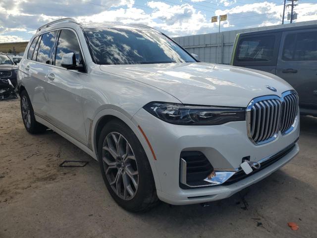 67884474-2022-bmw-x7_4