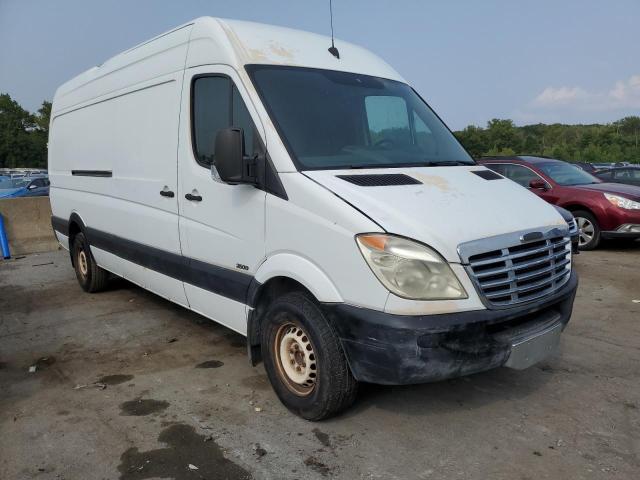 67981854-2010-freightliner-sprinter_4