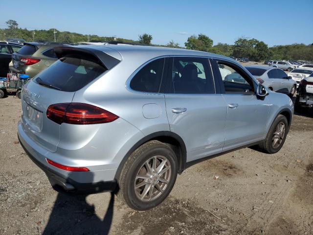 68231593-2016-porsche-cayenne_3