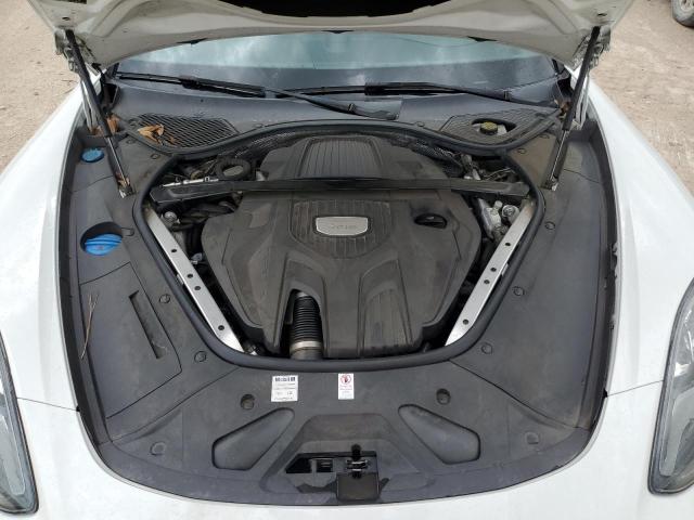 68439404-2018-porsche-panamera_11