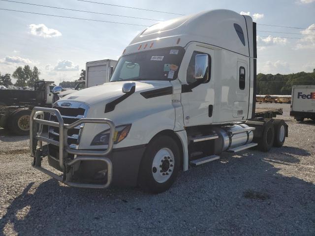 69410993-2021-freightliner-all-other_2