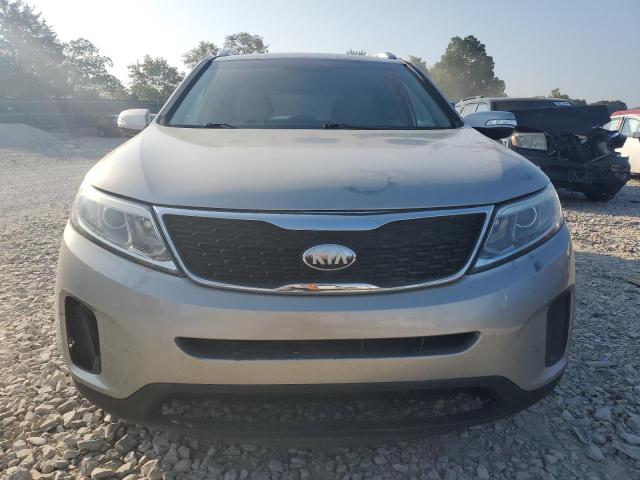 69438874-2014-kia-sorento_5