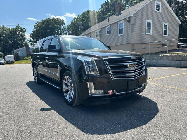 69454454-2015-cadillac-escalade_4