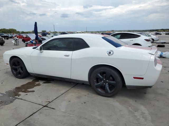 69483484-2013-dodge-challenger_2