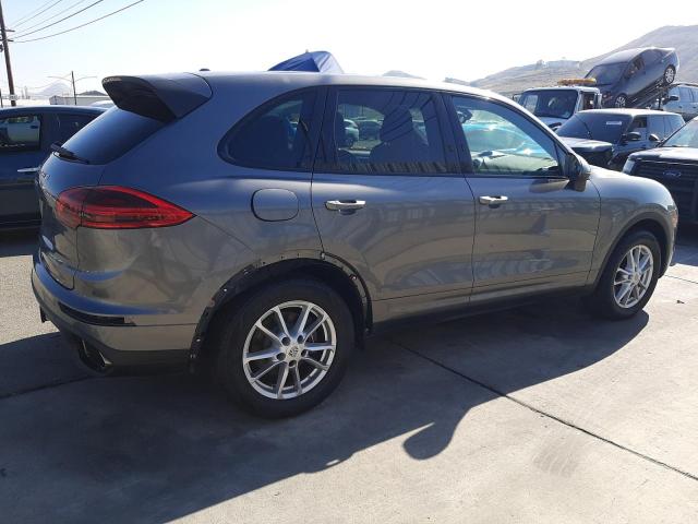 69530583-2016-porsche-cayenne_3