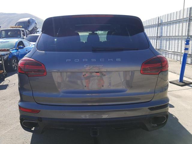 69530583-2016-porsche-cayenne_6