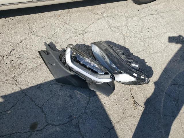 69699774-2022-tesla-model-x_12