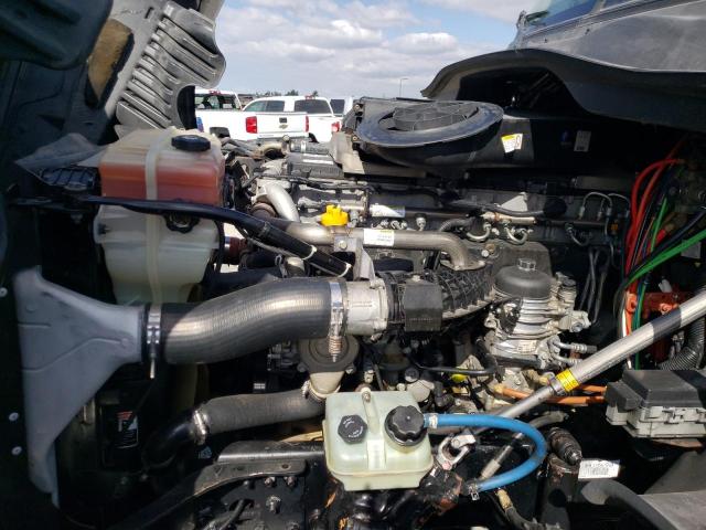 69738913-2017-freightliner-all-other_7