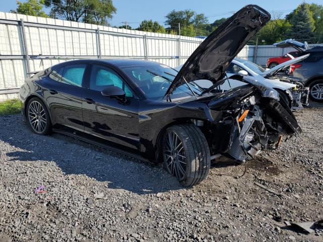 69821344-2024-porsche-panamera_4