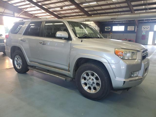 69837614-2011-toyota-4runner_4