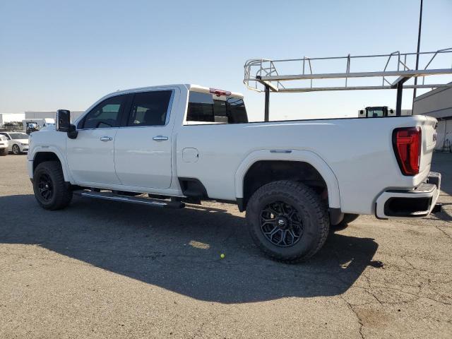 69898174-2020-gmc-sierra_2