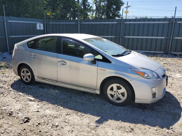 69927014-2011-toyota-prius_4