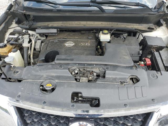 70013904-2014-nissan-pathfinder_12