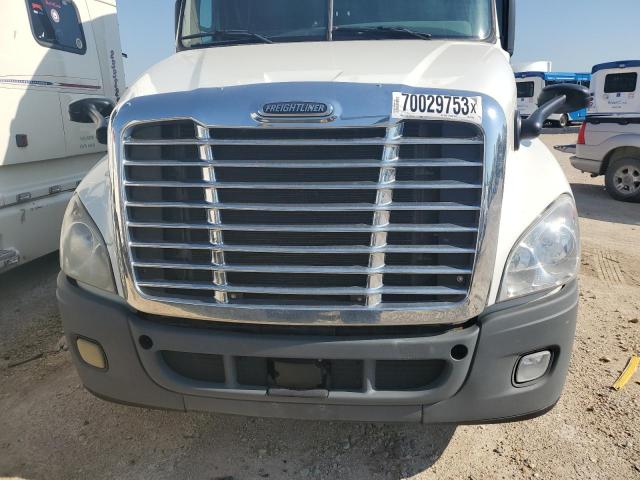 70029753-2013-freightliner-all-other_7