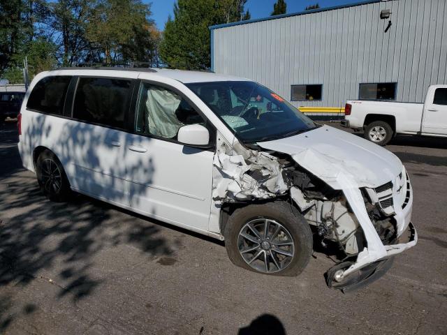 70067444-2017-dodge-caravan_4