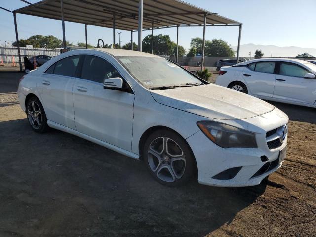 70133984-2014-mercedes-benz-cla-class_4