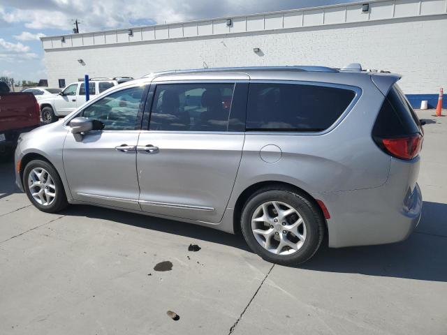70134804-2018-chrysler-pacifica_2