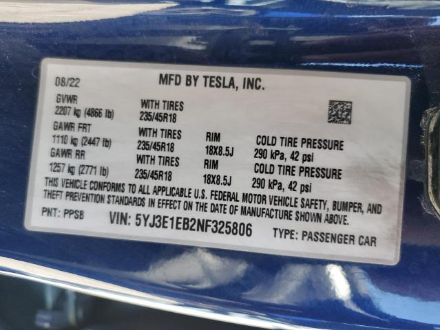 70210473-2022-tesla-model-3_12