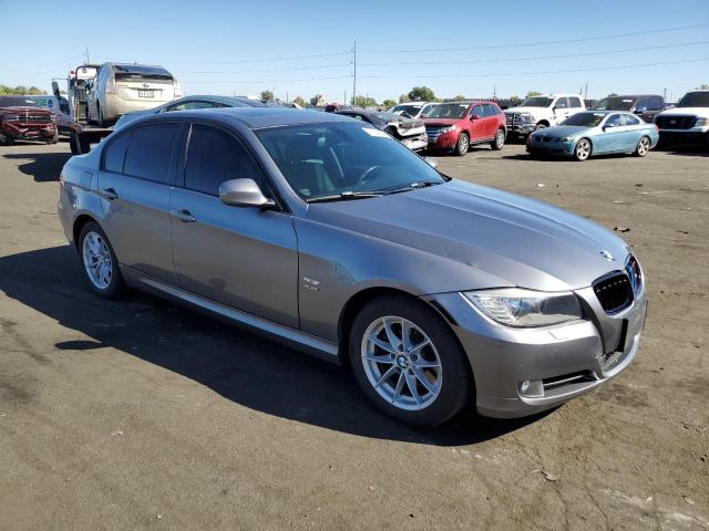 70348883-2010-bmw-3-series_4