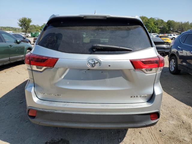 70373904-2019-toyota-highlander_6