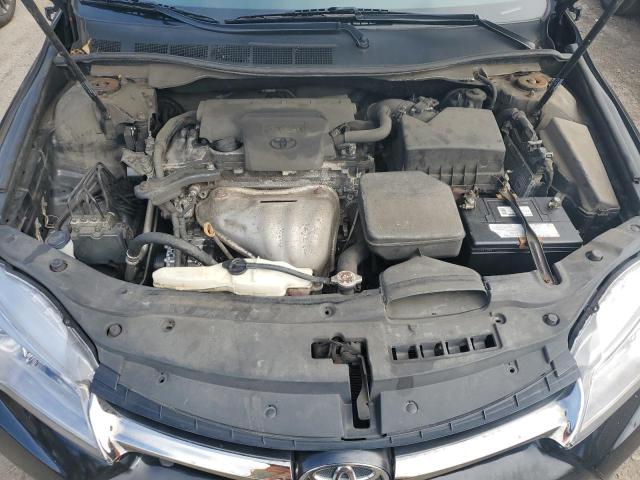 70537594-2017-toyota-camry_11