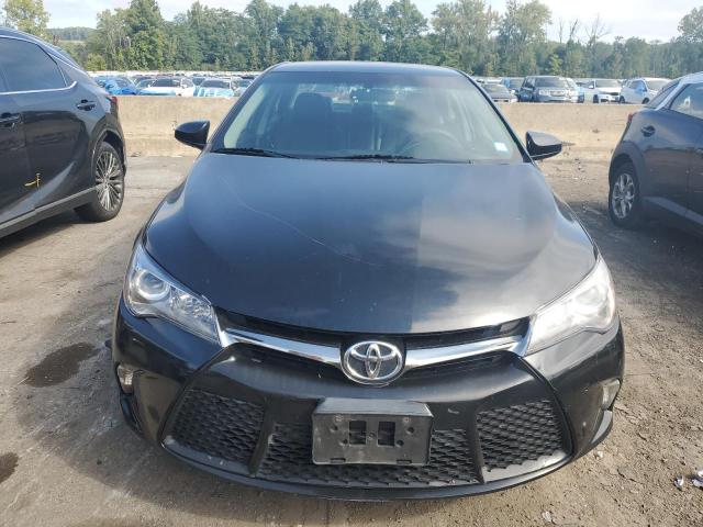 70537594-2017-toyota-camry_5