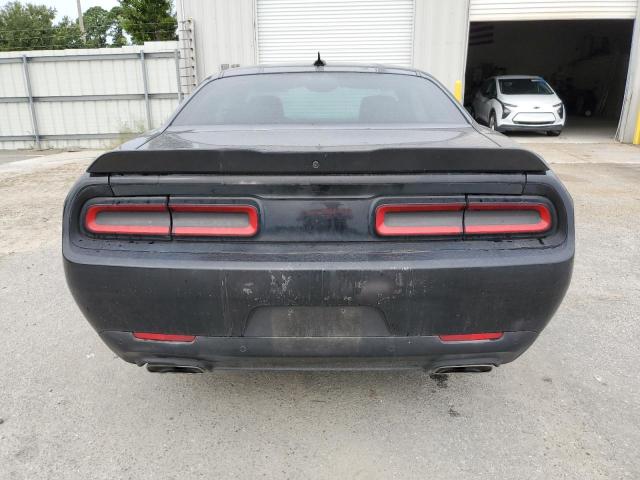 70840814-2016-dodge-challenger_6