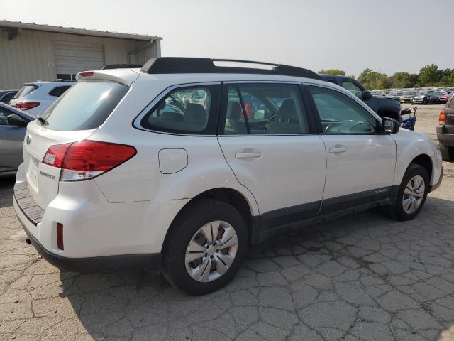 70913364-2013-subaru-outback_3