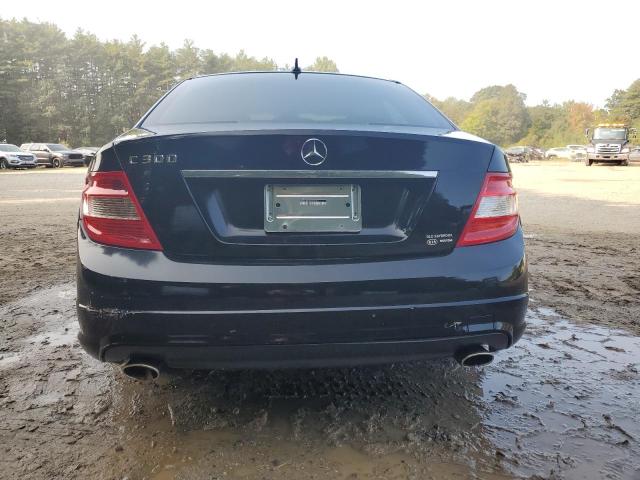 71042284-2011-mercedes-benz-c-class_6