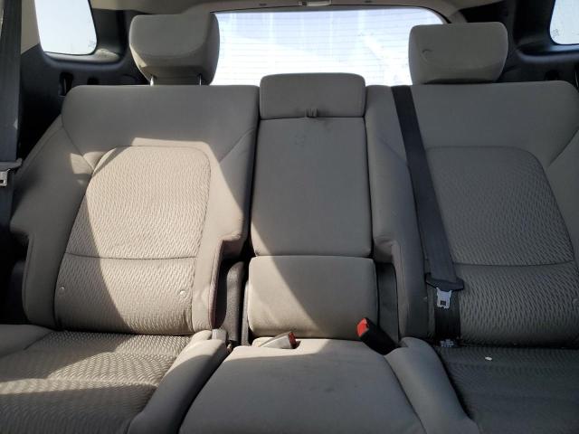 71209584-2014-hyundai-santa-fe_10