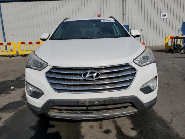 71209584-2014-hyundai-santa-fe_5