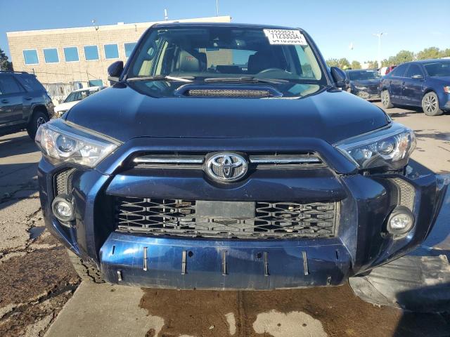 71233534-2021-toyota-4runner_5