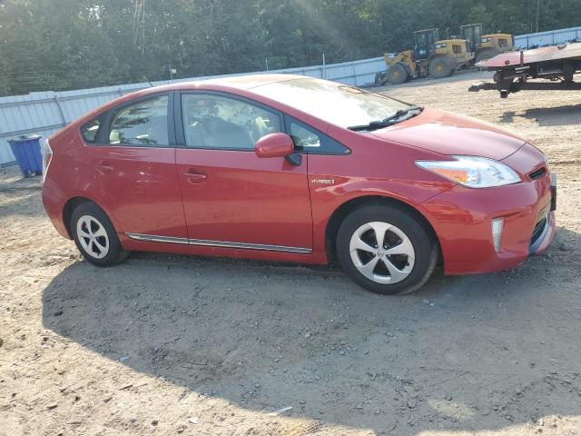 71295564-2014-toyota-prius_4