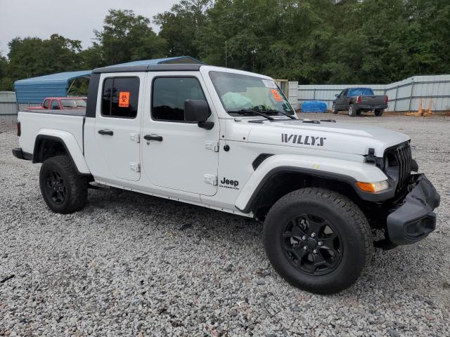 71392294-2021-jeep-gladiator_4