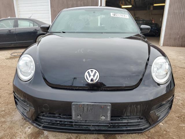 71406283-2017-volkswagen-beetle_5