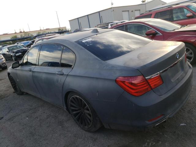 71411923-2011-bmw-7-series_2