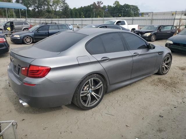 71413484-2013-bmw-m5_3