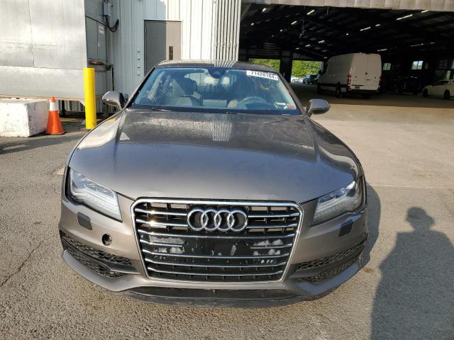 71428184-2015-audi-a7_5