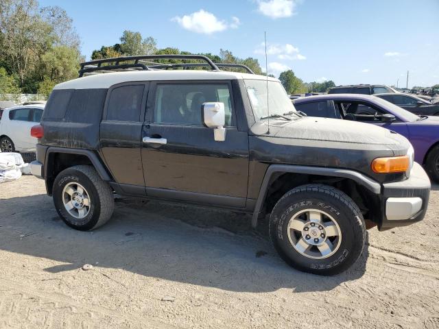 71437684-2010-toyota-fj-cruiser_4