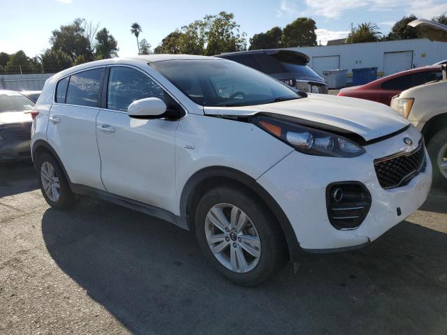 71488504-2017-kia-sportage_4