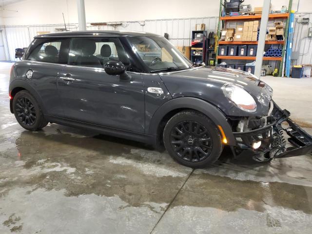 71518313-2017-mini-cooper_4