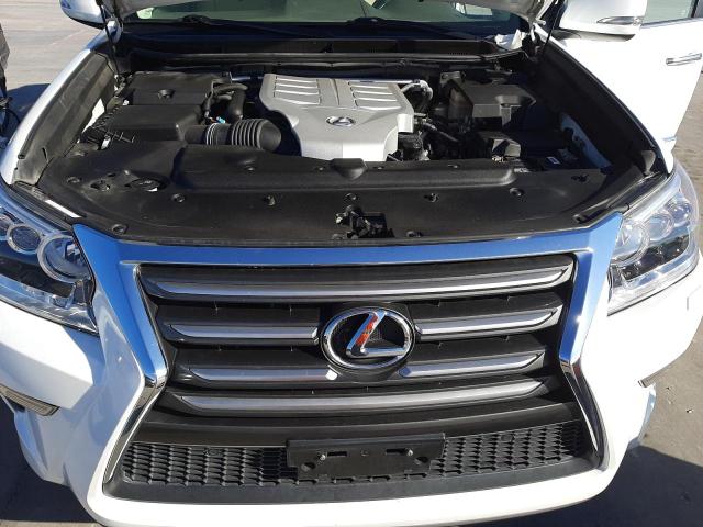 71658043-2015-lexus-gx_12