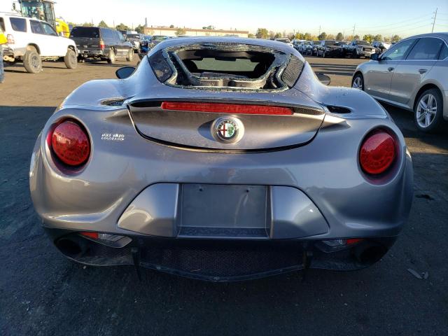 71658983-2016-alfa-romeo-4c_6