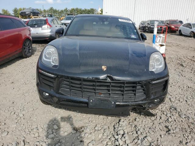 71715464-2017-porsche-macan_5