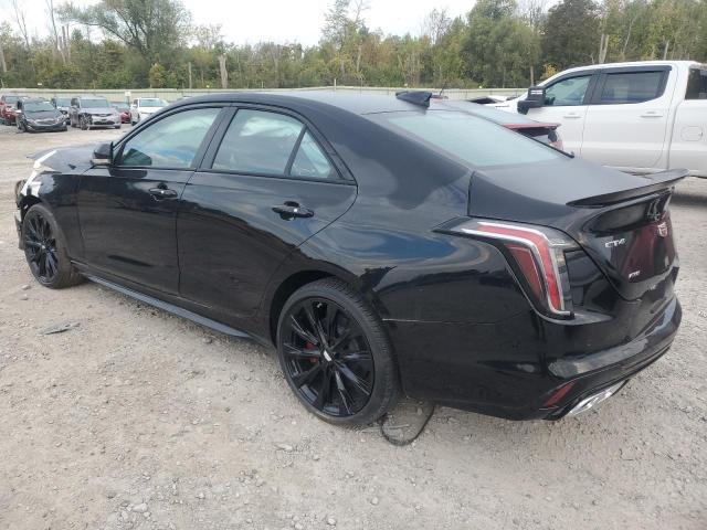 71835034-2022-cadillac-ct4_2