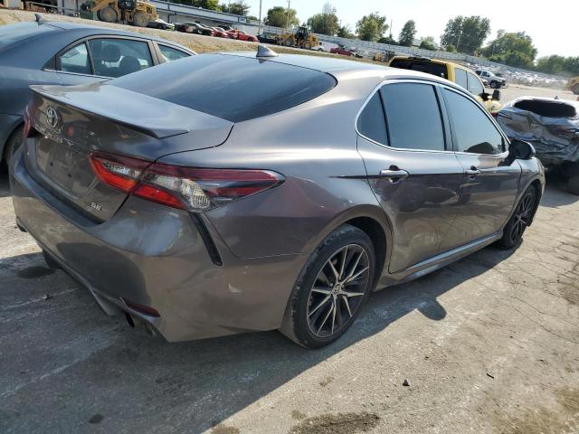 71884404-2021-toyota-camry_3