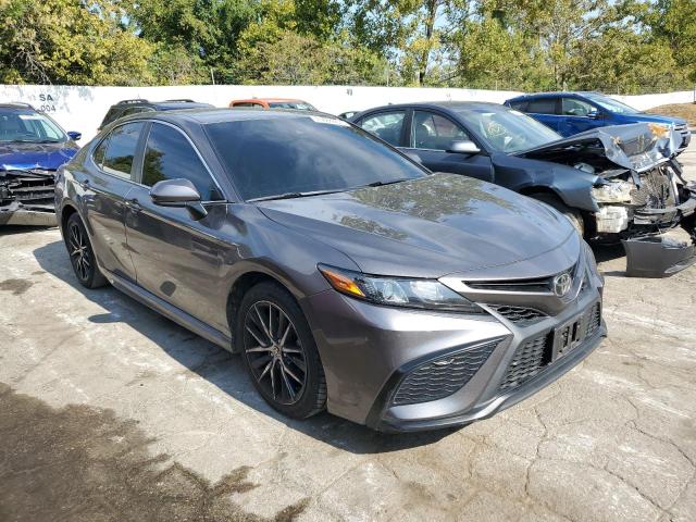 71884404-2021-toyota-camry_4